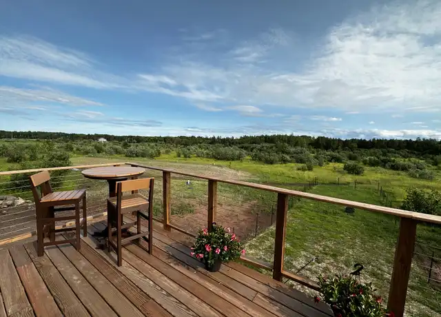 Property at 2070 E Shilhon Rd Unit 1, Duluth, MN, 55804, 1 bed, 1 bath, [object Object]