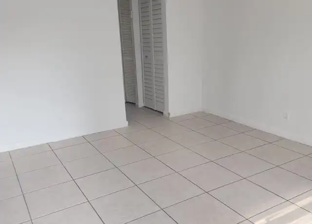 Property at 4017 SW 22nd St Unit 2, West Park, FL, 33023, 1 bed, 1 bath, [object Object]