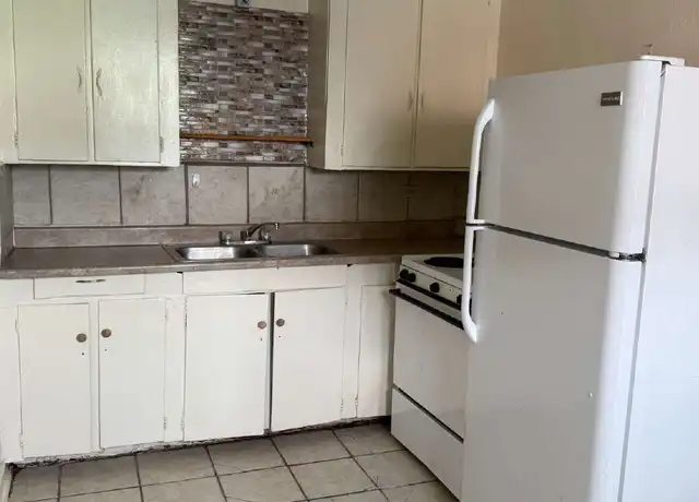 Property at 4309 Fredericksburg Rd Unit 2, Balcones Heights, TX, 78201, 1 bed, 1 bath, [object Object]