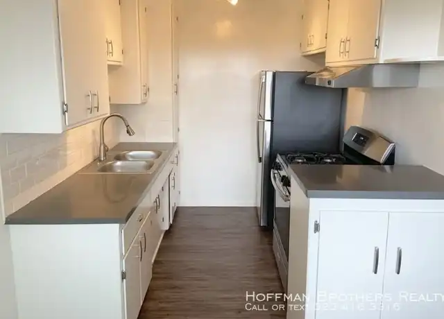 Property at 4641 W Slauson Ave Unit 1C, Windsor Hills, CA, 90043, 2 beds, 1 bath, [object Object]