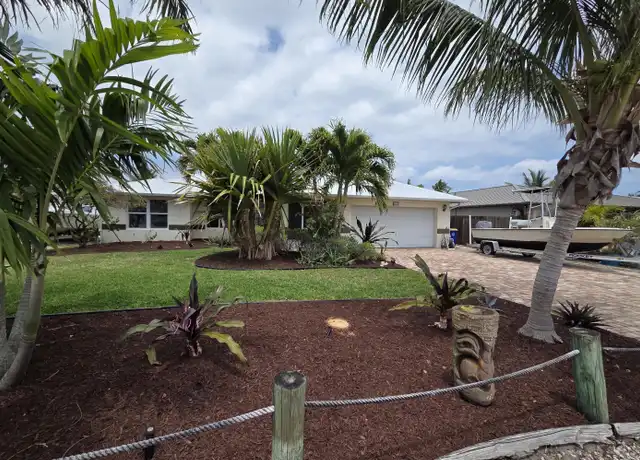 Property at 5501 SE Nassau Ter, Stuart, FL, 34997, 3 beds, 2 baths, [object Object]