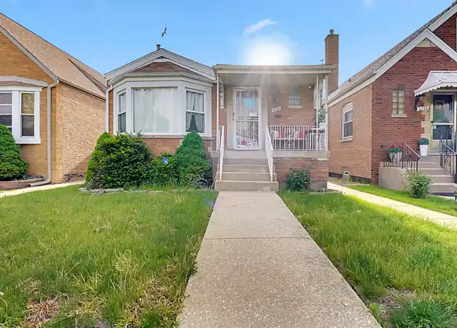 Property at 6750 S Kedvale Ave Unit 1, Chicago, IL, 60629, 3 beds, 1 bath, [object Object]