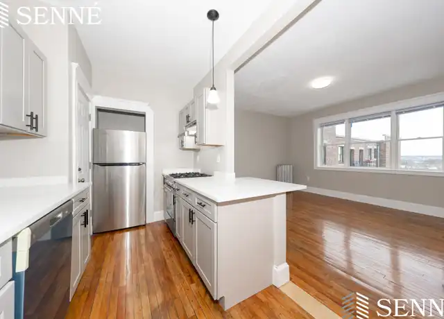 Property at 465 Broadway Unit 10, Somerville, MA, 02145, 1 bed, 1 bath, [object Object]