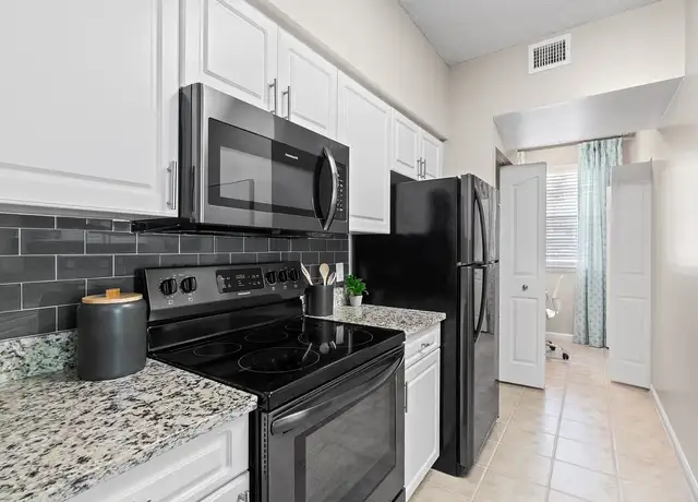 Photo of 1575 SW 8th St, Boynton Beach, FL 33426