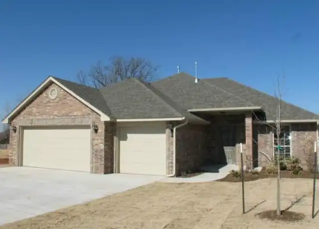 Property at 2809 NE 129th St, Edmond, OK, 73013, 3 beds, 2 baths, [object Object]