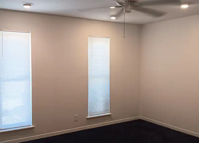 Property at 309 Skyway Ln, El Paso, TX, 79912, 4 beds, 3 baths, [object Object]