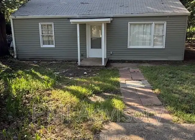 Property at 316 SE 34th St, Topeka, KS, 66605, 2 beds, 1 bath, [object Object]