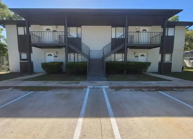 Property at 7857 Pinehurst Dr, Spring Hill, FL, 34606, 2 beds, 2 baths, [object Object]