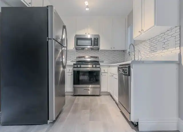 Property at Shoreline Apartments - 15120 Grand Ave, Lake Elsinore, CA, 92530, 1-2 bed, 1-1.5 bath, [object Object]