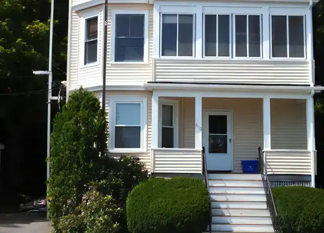 Property at 610 Humphrey St Unit 3, Swampscott, MA, 01907, 2 beds, 1 bath, [object Object]