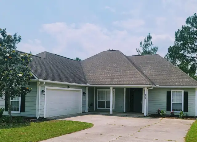 Property at 121 Crab Apple Ave, Crestview, FL, 32536, 3 beds, 2 baths, [object Object]