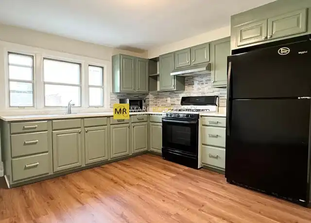 Property at 223 Trenton St Unit 2, Boston, MA, 02128, 1 bed, 1 bath, [object Object]