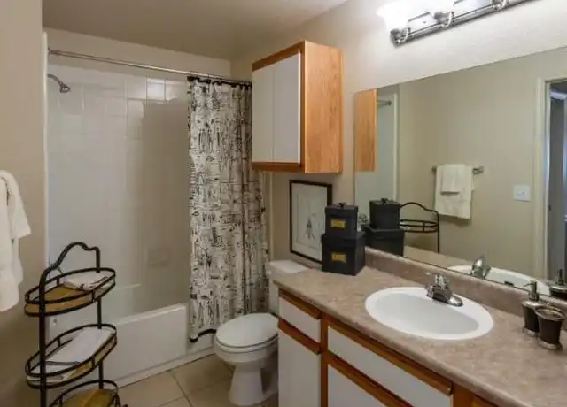 Property at 157 Stonebridge Blvd, Edmond, OK, 73013, 3 beds, 2 baths, [object Object]