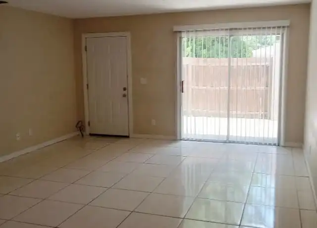 Property at 5140 SE 31st St Unit Whispering Sands A, Ocala, FL, 34480, 2 beds, 1.5 baths, [object Object]
