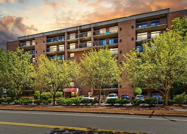 Property at 289 Elm St Unit 43A, Medford, MA, 02155, 2 beds, 1.5 baths, [object Object]