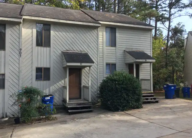 Property at 901 Hearthridge Ct Unit D, Raleigh, NC, 27609, 2 beds, 1.5 baths, [object Object]