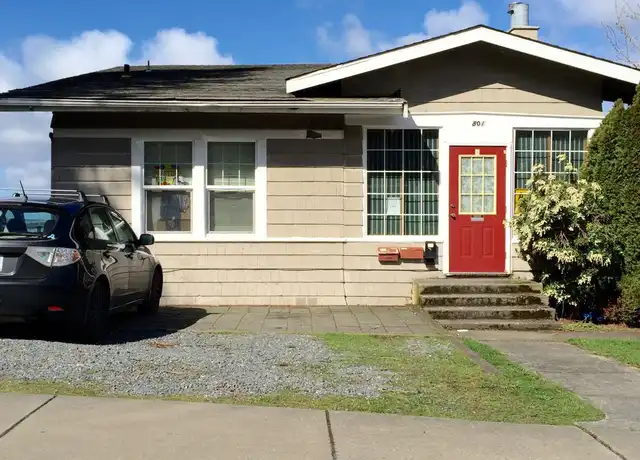 Property at 801 N Garden St Unit A, Bellingham, WA, 98225, 4 beds, 1 bath, [object Object]