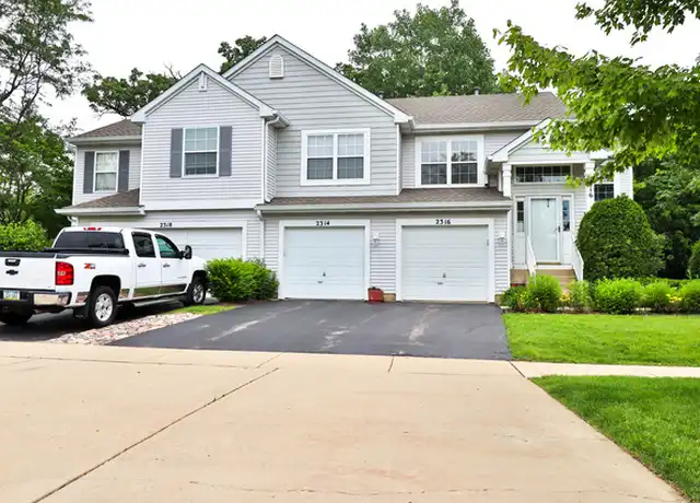 Property at 2314 Woodside Dr, Carpentersville, IL, 60110, 2 beds, 1.5 baths, [object Object]
