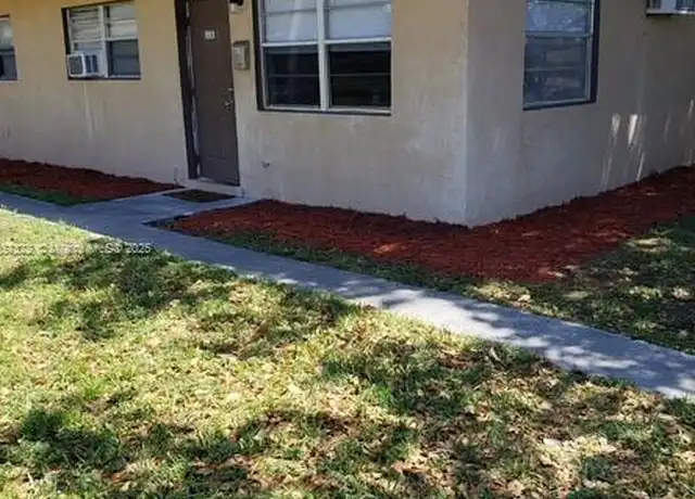 Property at 893 NE 39th St Unit 893, Oakland Park, FL, 33334, 2 beds, 2 baths, [object Object]