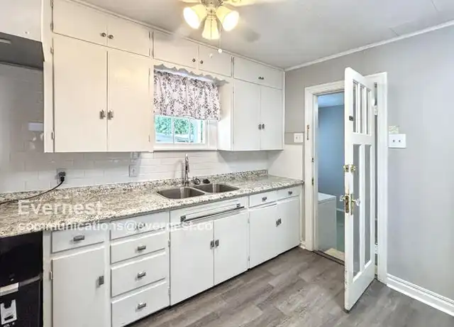 Property at 208 Florence Dr, Austin, TX, 78753, 2 beds, 1 bath, [object Object]