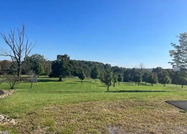 Property at 2 Hope Hill Farm Ln Unit 2, Asbury, NJ, 08802, 1 bed, 1 bath, [object Object]