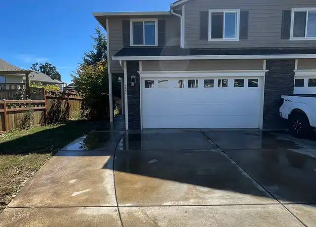 Property at 202 SE 7th St, Sublimity, OR, 97385, 3 beds, 2.5 baths, [object Object]