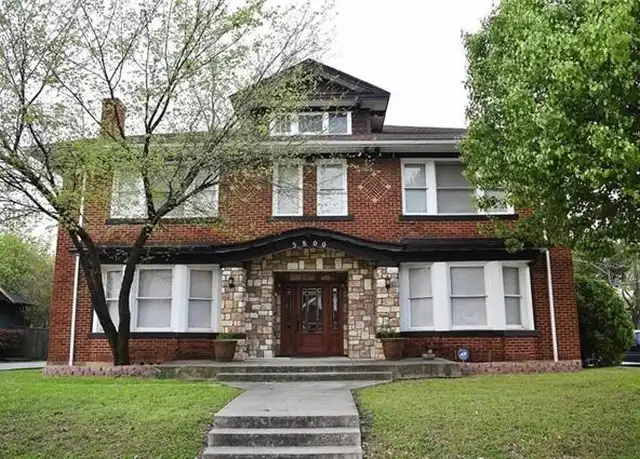 Property at 5800 Prospect Ave Unit 4, Dallas, TX, 75206, 2 beds, 1 bath, [object Object]