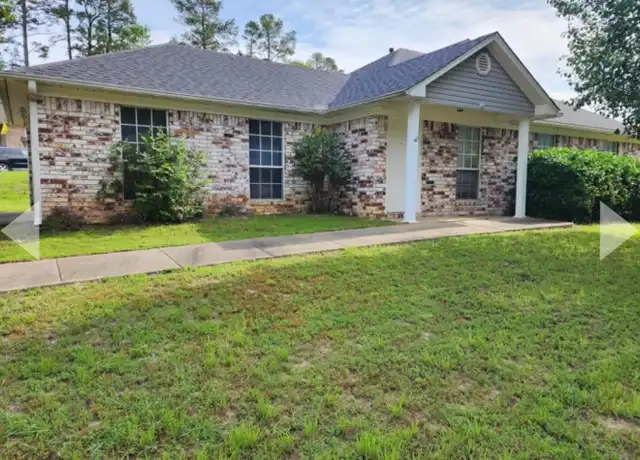 Property at 1616 Overview Dr, Benton, AR, 72015, 3 beds, 2 baths, [object Object]