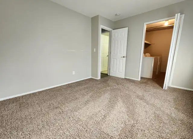 Property at 1390 E Lincoln Ave Unit A02, Madison Heights, MI, 48071, 1 bed, 1 bath, [object Object]