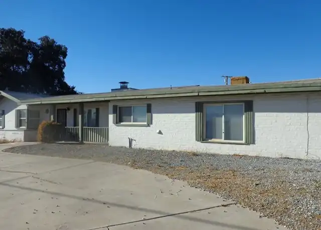 Property at 18850 Corwin Rd, Apple Valley, CA, 92307, 4 beds, 2 baths, [object Object]