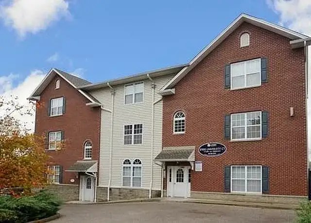 Photo of 2700 University Ct, Cincinnati, OH 45219
