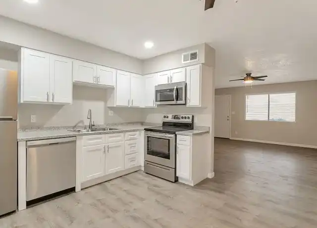 Property at 23 Palms Apartments - 6027 N 23rd Ave, Phoenix, AZ, 85015, 1 bed, 1 bath, [object Object]