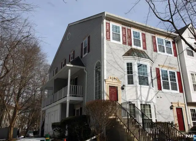Property at 255 Larch Ln, Mahwah, NJ, 07430, 2 beds, 2.5 baths, [object Object]