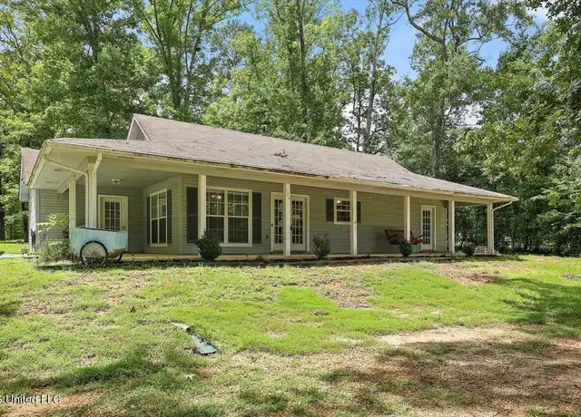 Property at 104 Anderson Pl, Brandon, MS, 39042, 2 beds, 2 baths, [object Object]