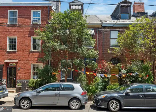 Property at 1033 N Orianna St, Philadelphia, PA, 19123, 2 beds, 2.5 baths, [object Object]