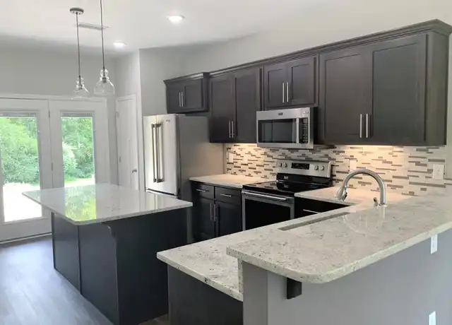 Property at 89 Cages Rd Unit B, Hendersonville, TN, 37075, 3 beds, 2.5 baths, [object Object]