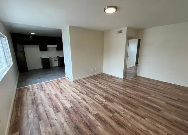 Property at 8517 Cedros Ave Unit 07, Panorama City, CA, 91402, 2 beds, 1 bath, [object Object]