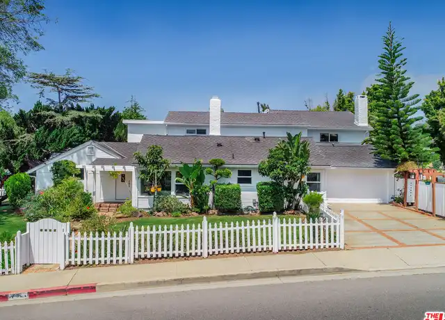 Property at 17001 Bollinger Dr, Pacific Palisades, CA, 90272, 5 beds, 4 baths, [object Object]