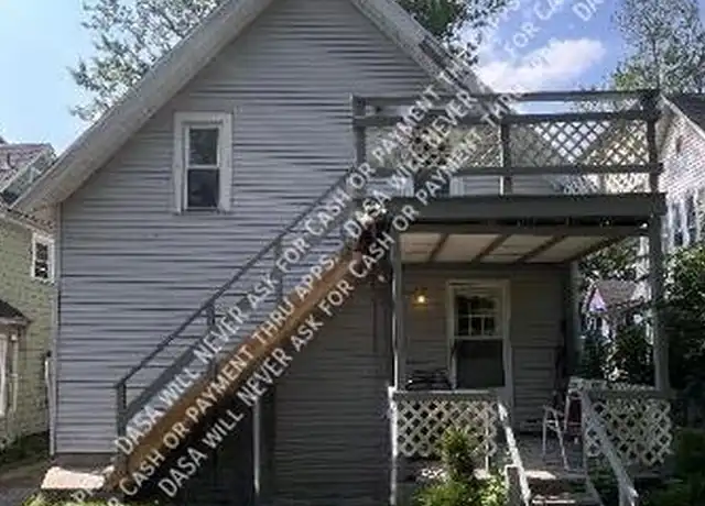 Property at 21 Sunnyside St Unit Upper, Lockport, NY, 14094, 2 beds, 1 bath, [object Object]