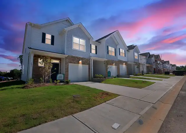 Property at Eagle Chase - 200 Red Tail Way, Taylors, SC, 29687, 3 beds, 2.5 baths, [object Object]