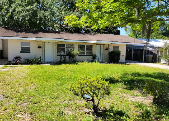 Property at 2103 Jobbins Dr, Leesburg, FL, 34748, 2 beds, 1 bath, [object Object]