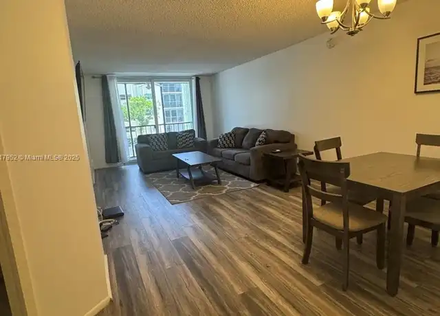 Property at 5300 NE 24th Ter Unit 232C, Fort Lauderdale, FL, 33308, 2 beds, 2 baths, [object Object]