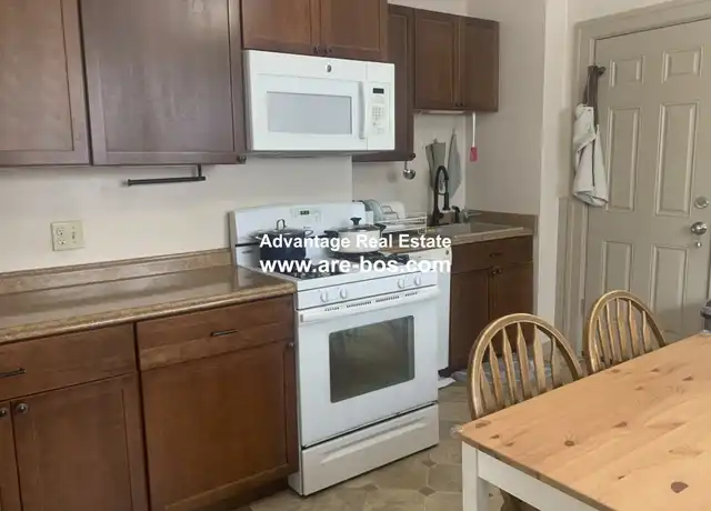 Property at 15 Harding St Unit 1, Cambridge, MA, 02141, 2 beds, 1 bath, [object Object]