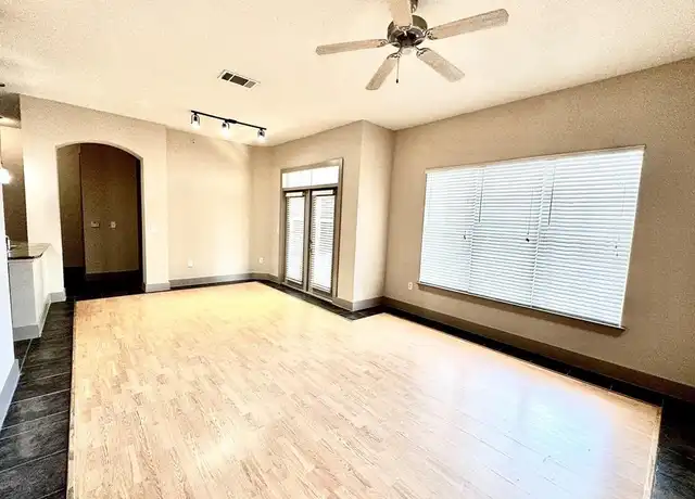 Property at 3660 Richmond Ave Unit 409, Houston, TX, 77046, 2 beds, 2 baths, [object Object]