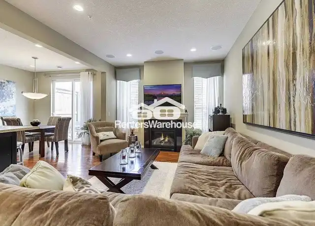 Property at 3081 Countryside Ave Unit B, Saint Paul, MN, 55129, 3 beds, 2.5 baths, [object Object]