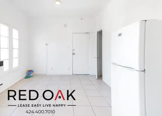 Property at 706 N Saint Andrews Pl Unit 310, Los Angeles, CA, 90038, 0 beds, 1 bath, [object Object]
