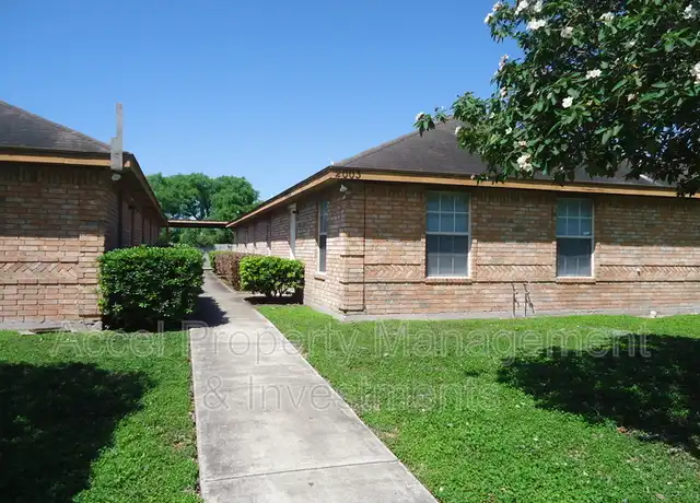 Property at 2003 Villa Linda Ave Unit 3, Edinburg, TX, 78541, 2 beds, 2 baths, [object Object]