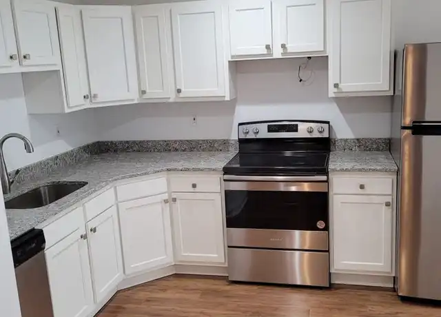 Property at 216 Hanover St, Boston, MA, 02113, 3 beds, 2 baths, [object Object]
