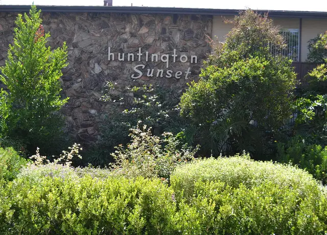 Photo of 1100 W Huntington Dr, Arcadia, CA 91007