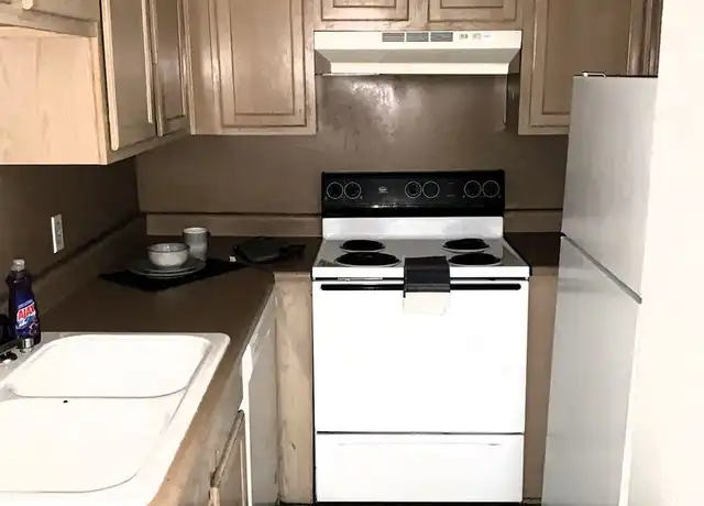 Property at 201 Woodcrest Dr Unit 3207, Norman, OK, 73071, 2 beds, 1 bath, [object Object]